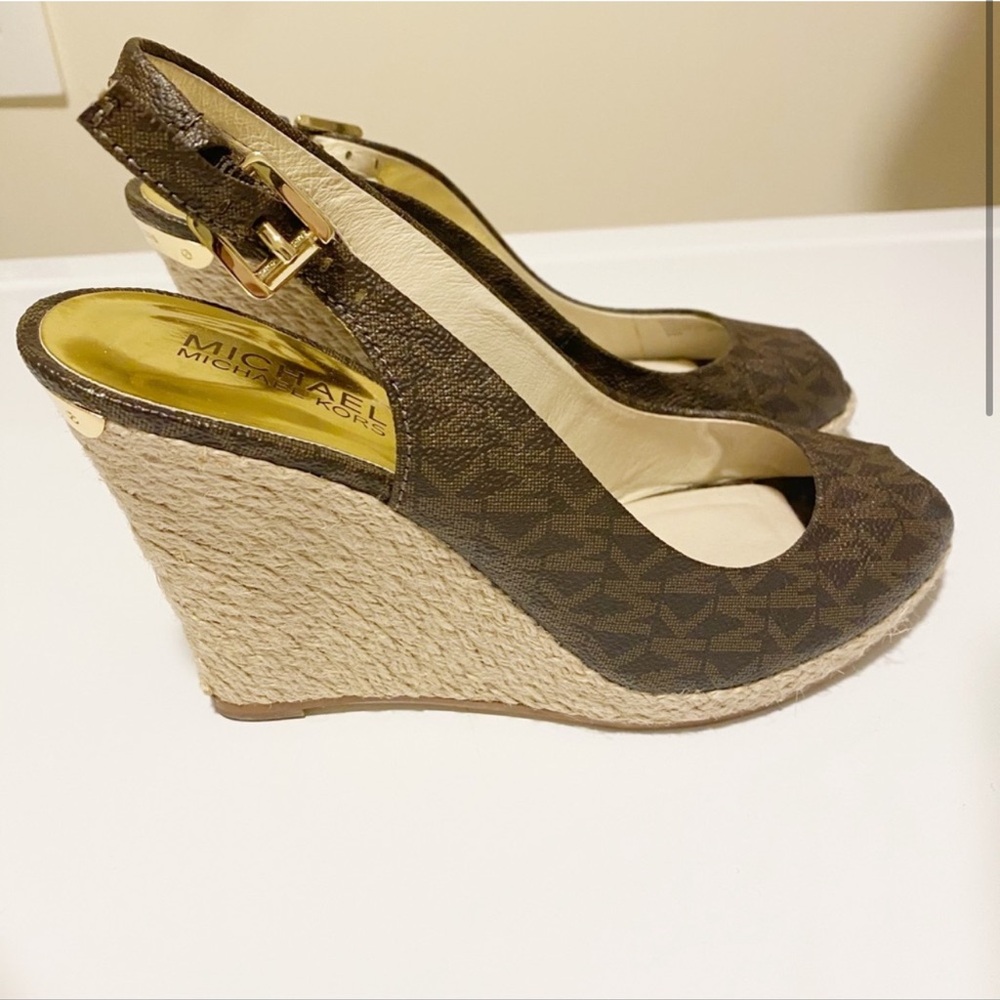 Michael Kors Keegan Sling peep toes - Picture 2 of 5